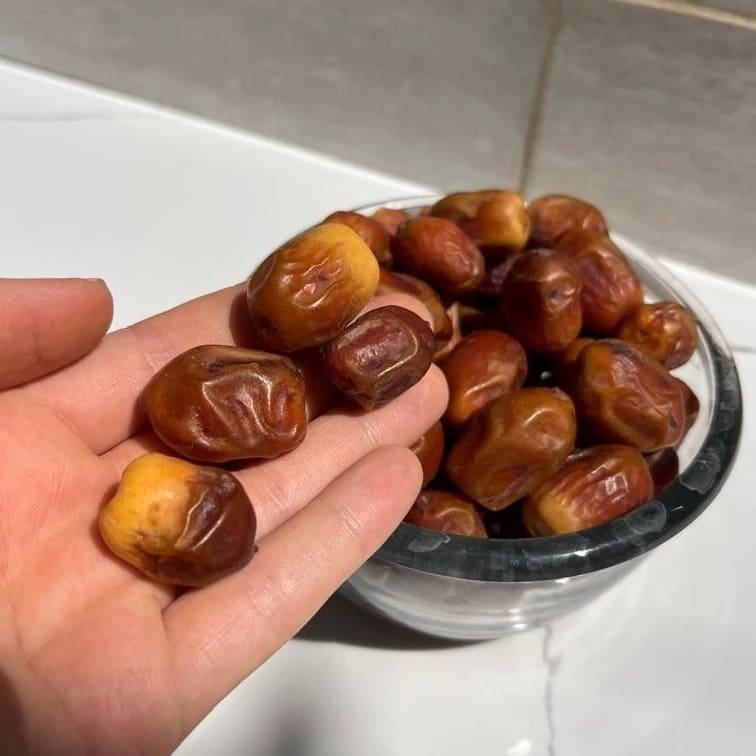 تصویر 1 از فروش خرما زاهدی قصب + قیمت خرید به صرفه